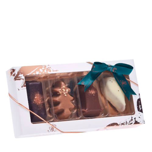 Petit Four Figurer